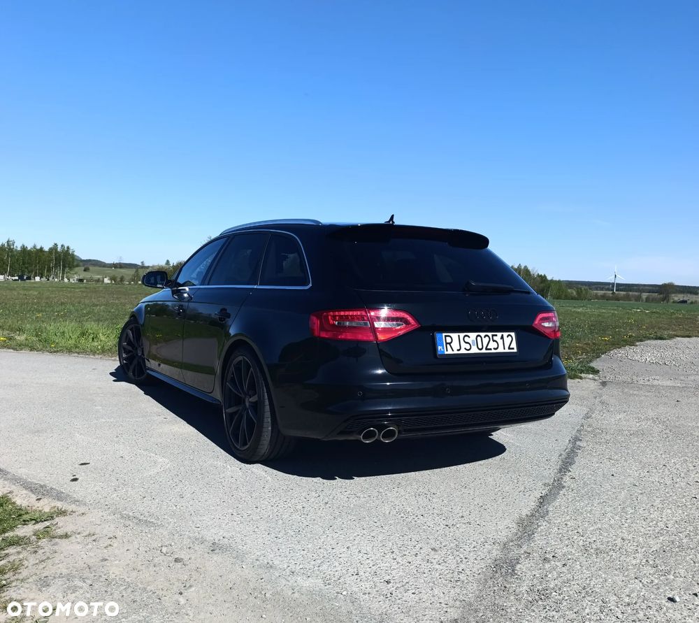 Audi A4 Avant 2.0 TDI - 10