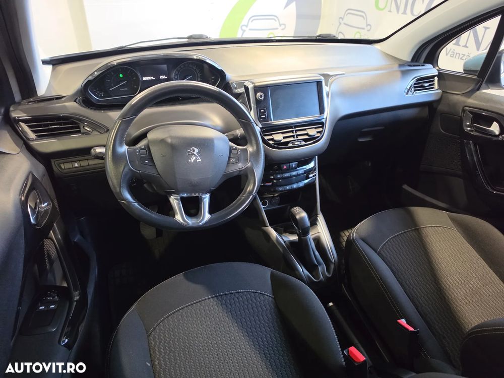 Peugeot 208 1.6 BlueHDi FAP Style - 14