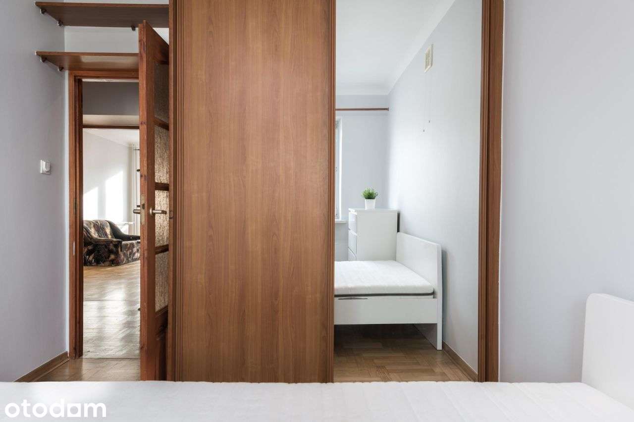 Nowolipki, 2 pokoje z oddzielną kuchnią, balkon