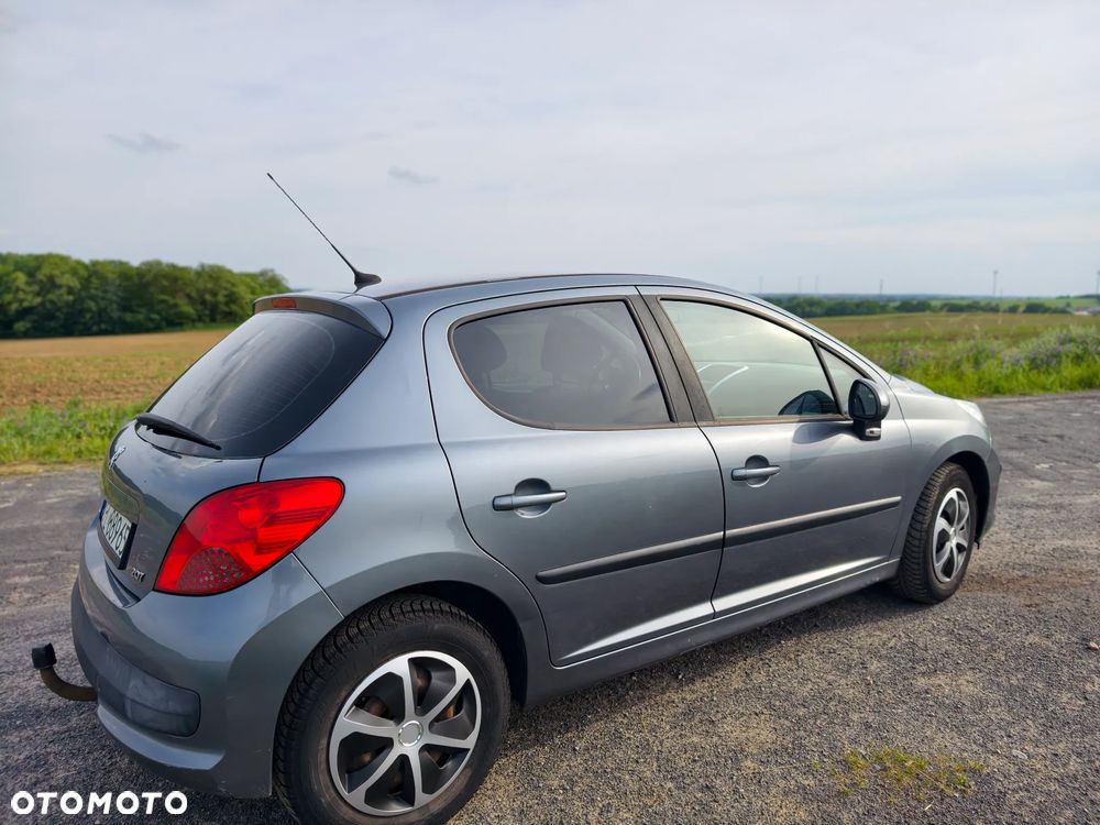 Peugeot 207 1.6 HDi - 5