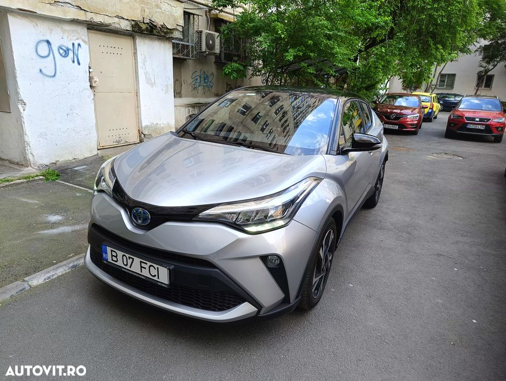 Toyota C-HR 2.0 HSD 184 CP 4x2 CVT Classy Bi-Tone - 1