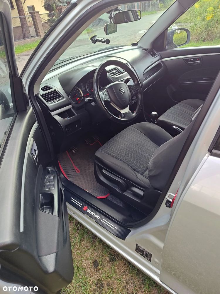Suzuki Swift 1.2 Comfort Plus - 1