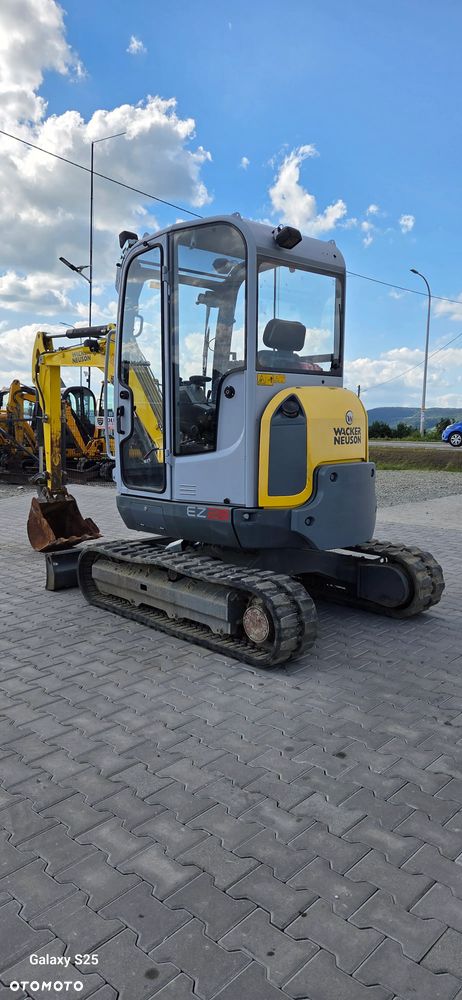 Wacker Neuson EZ28 - 9