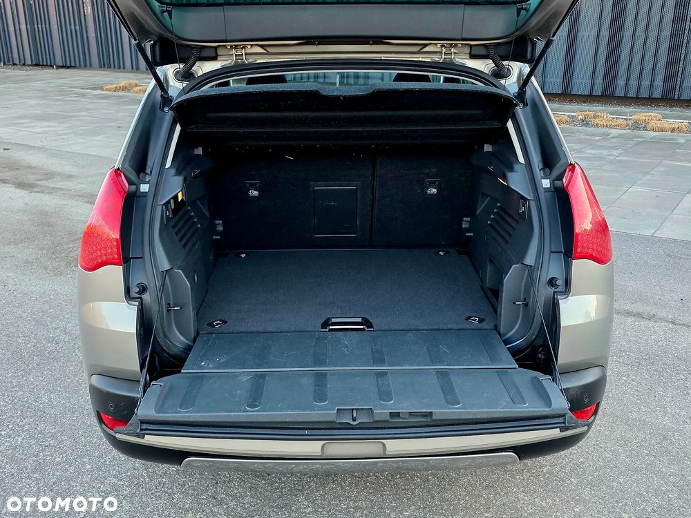 Peugeot 3008 HDi FAP 150 Platinum - 10