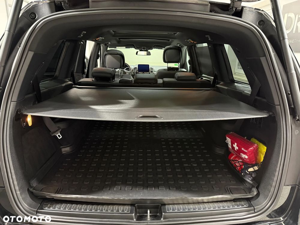 Mercedes-Benz GLS 500 4Matic 9G-TRONIC AMG Line - 21