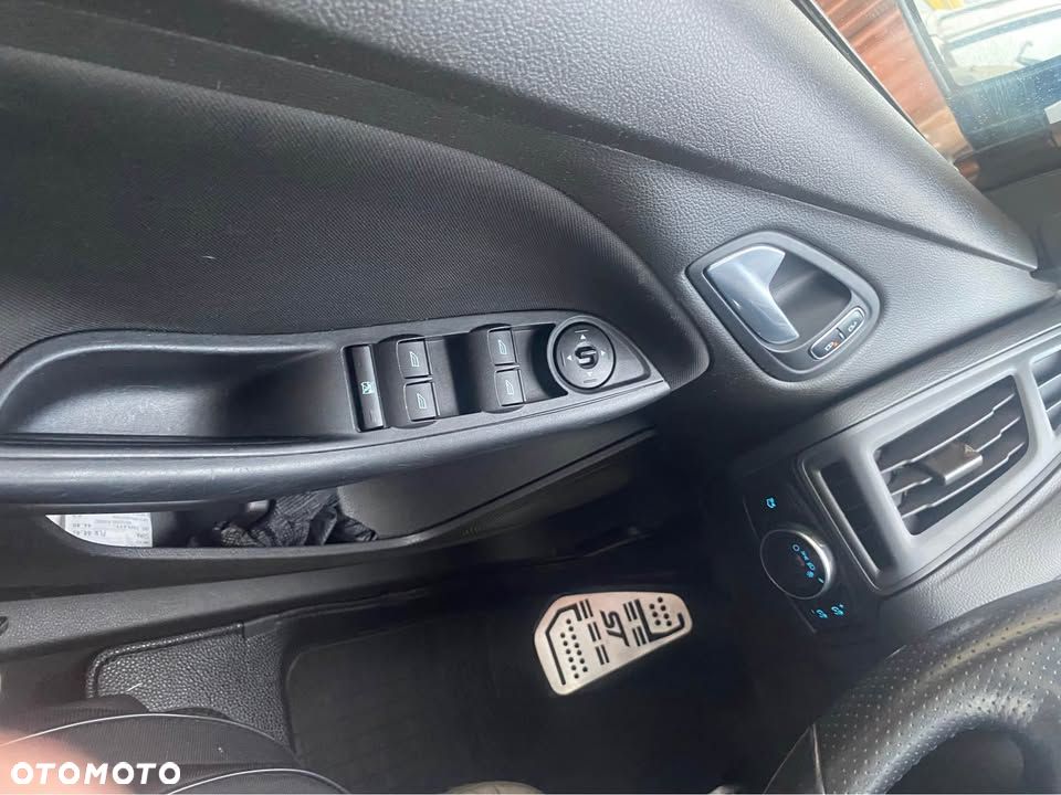 Ford Focus - 7