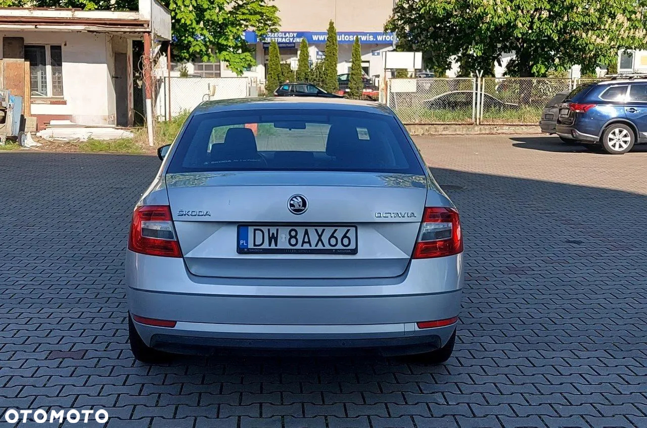 Skoda Octavia 1.6 TDI Active - 4