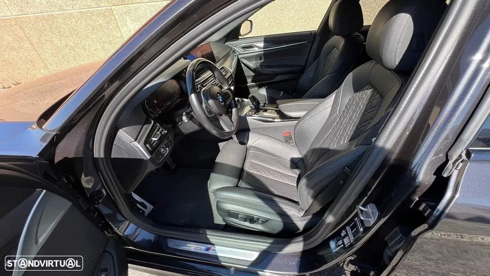 BMW 520 d Pack Desportivo M Auto - 8