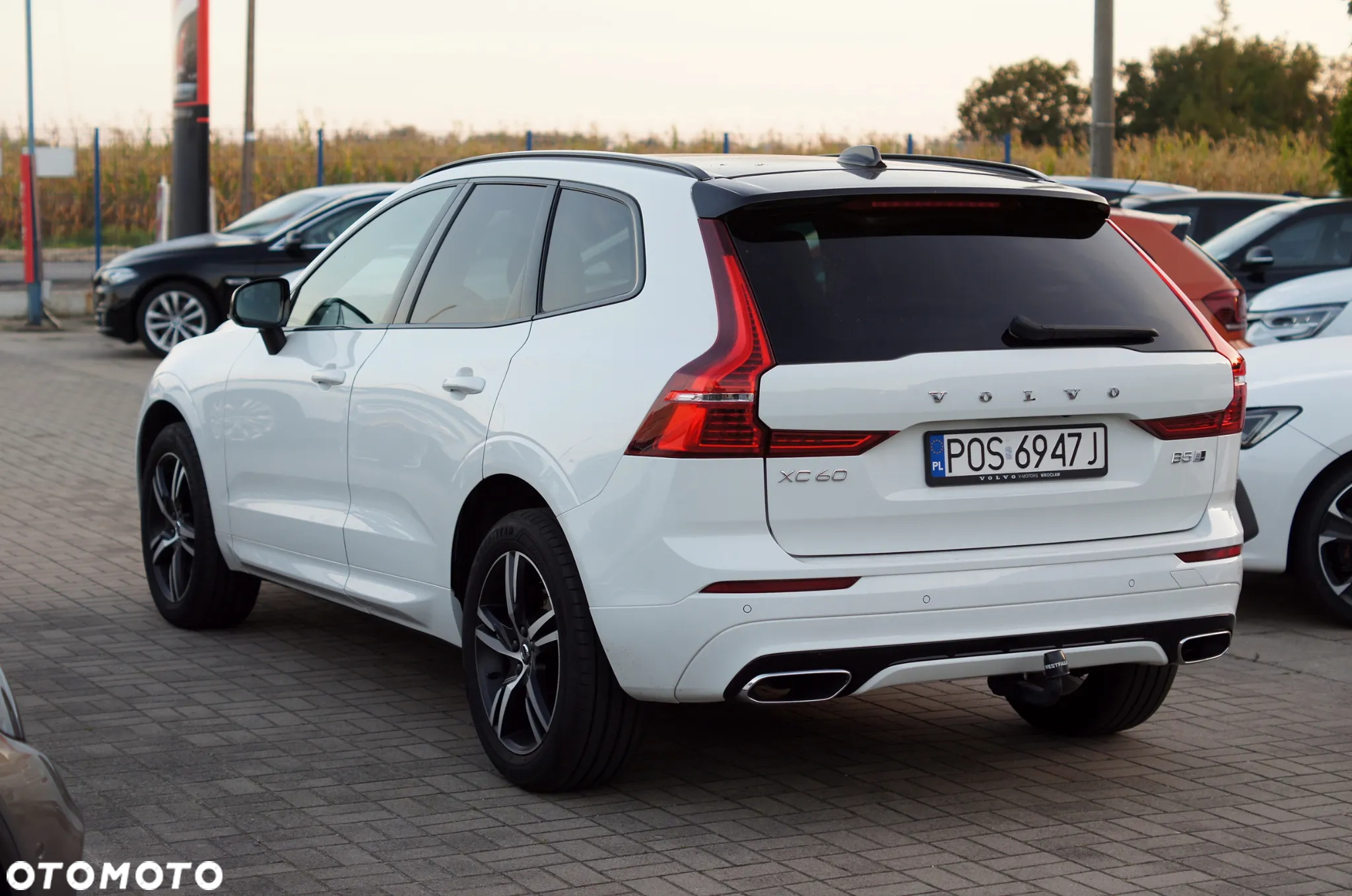 Volvo XC 60 B5 D AWD R-Design - 6