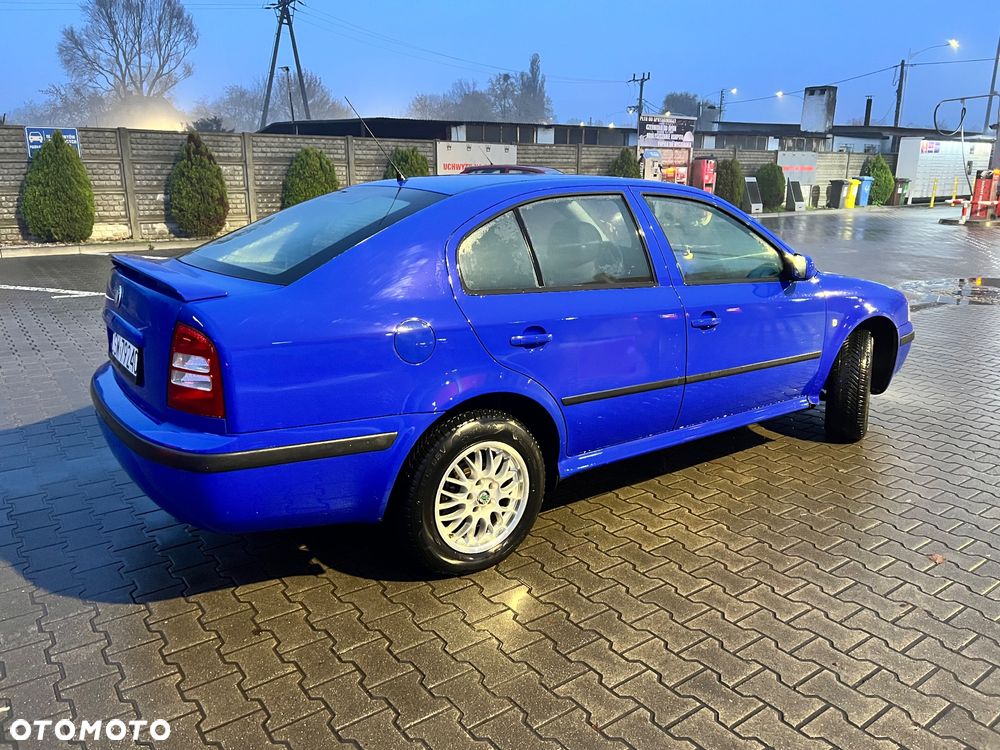 Skoda Octavia 2.0 Elegance - 4