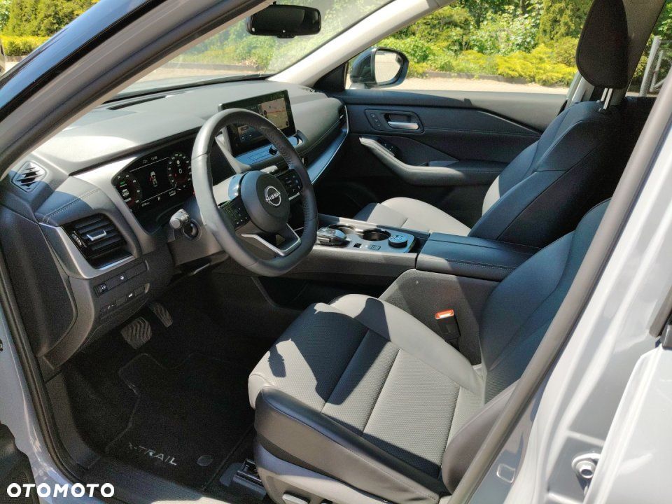 Nissan X-Trail - 10