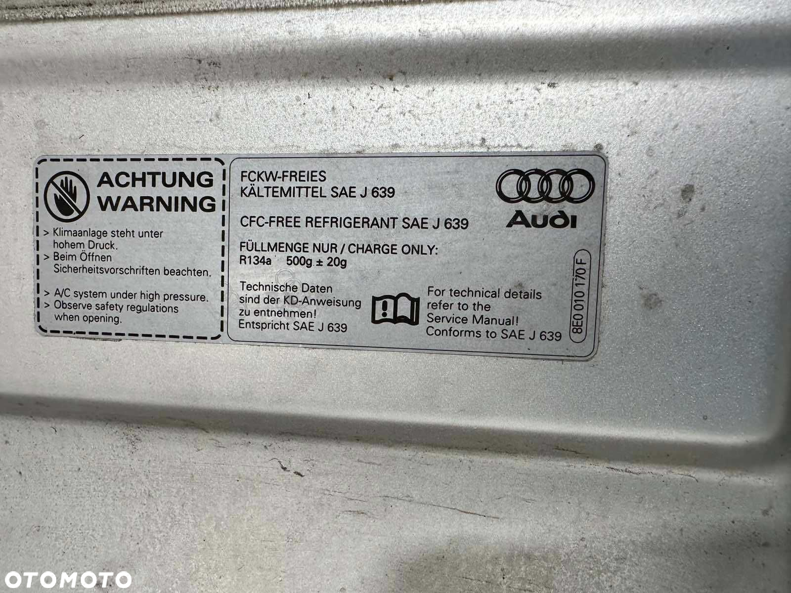Maska Audi A4 B7 - 7
