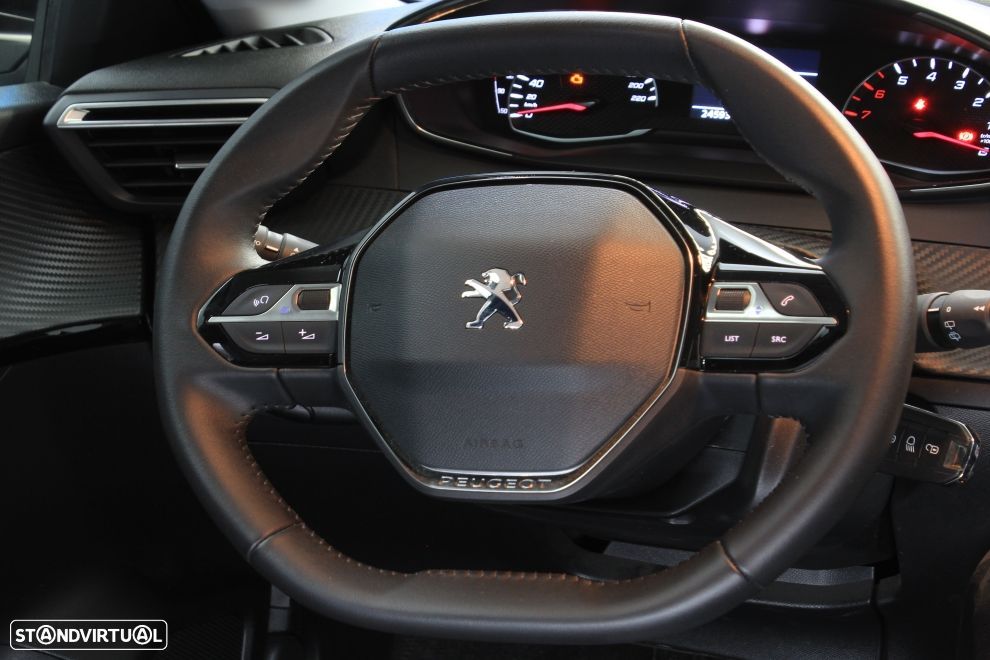 Peugeot 208 1.5 BlueHDi Allure - 15