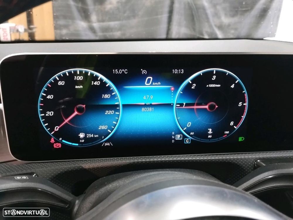 Mercedes-Benz CLA 180 d Shooting Brake AMG Line Aut. - 6