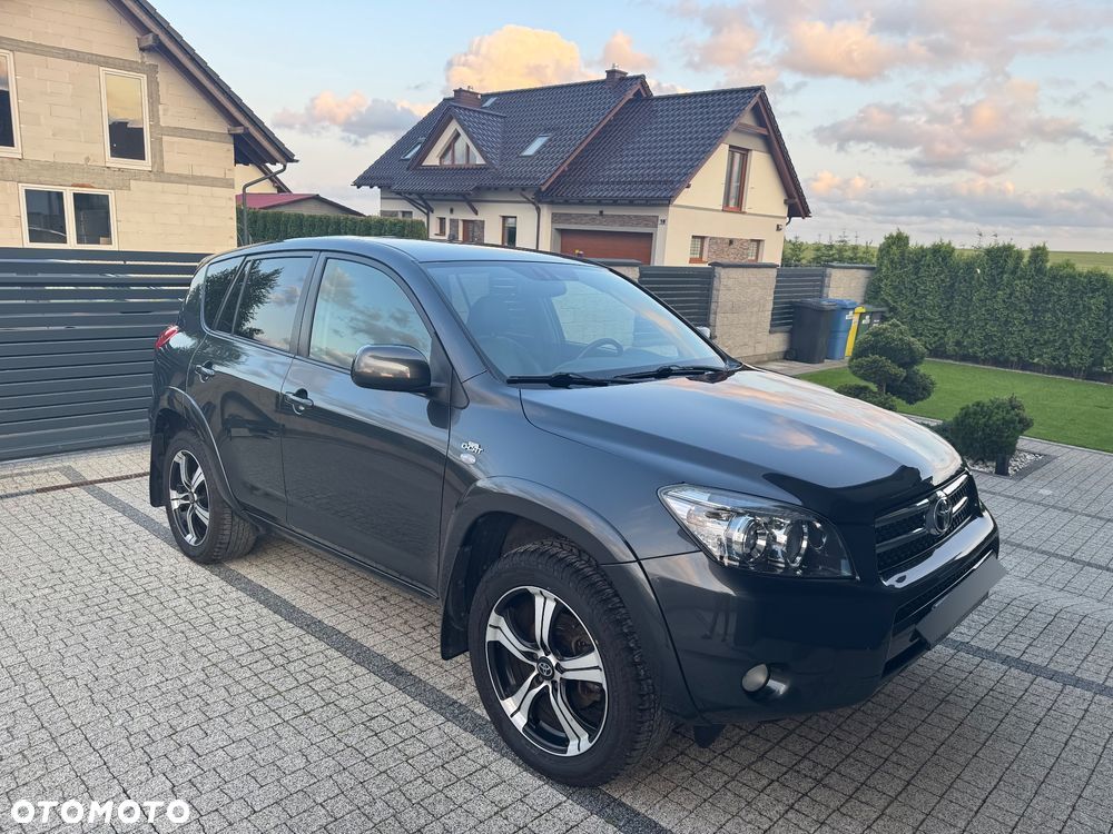 Toyota RAV4 2.2 D-CAT 4x4 Executive - 1