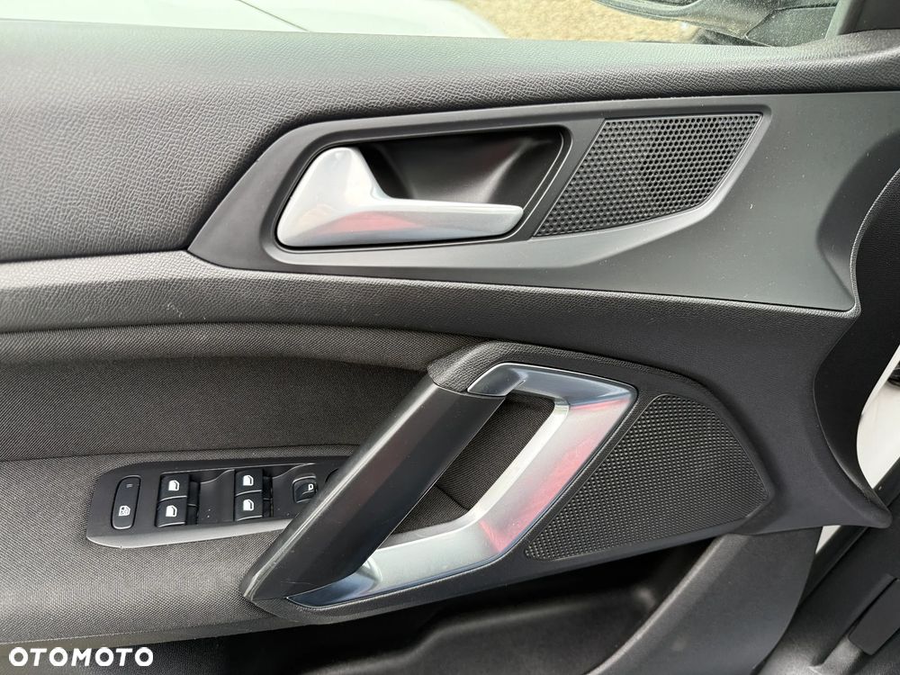 Peugeot 308 1.5 BlueHDi Active Pack Business S&S - 12