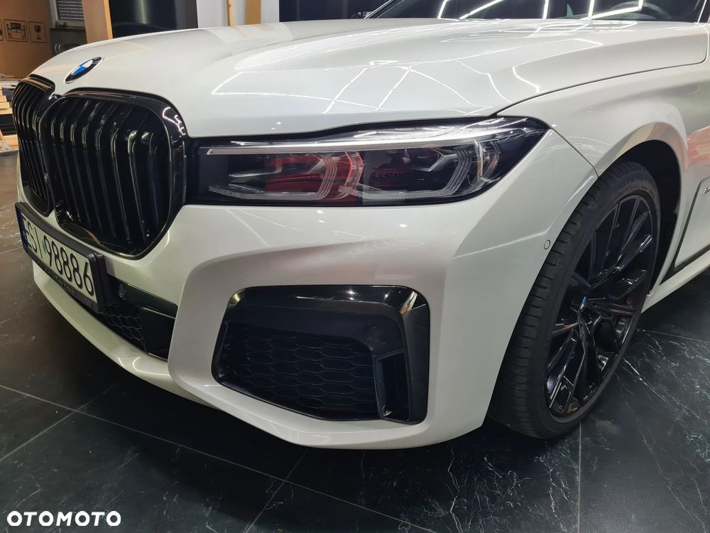 BMW Seria 7 730d xDrive sport - 26