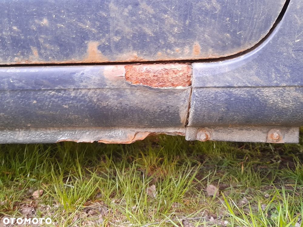Renault Clio 1.2i RN - 10