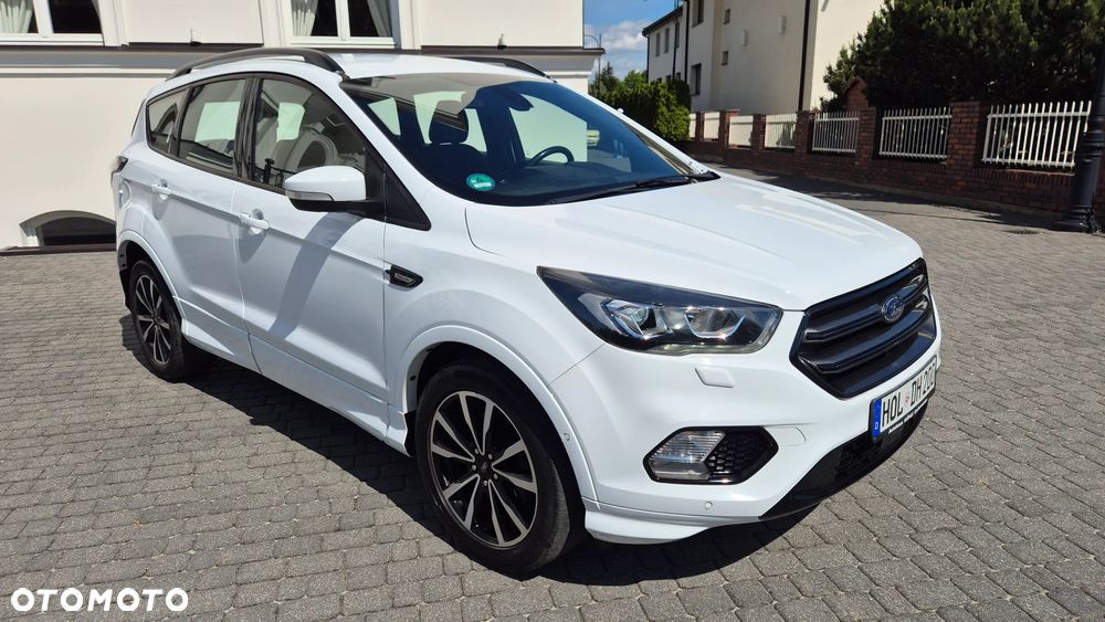 Ford Kuga 2.0 TDCi 4x4 ST-Line - 3