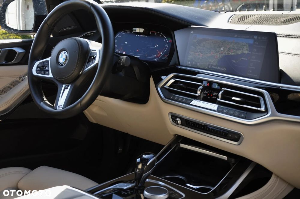 BMW X7 - 10