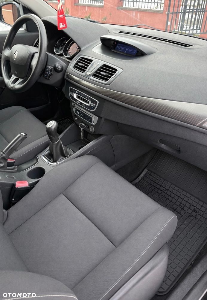 Renault Megane 1.5 dCi Style Edition - 7