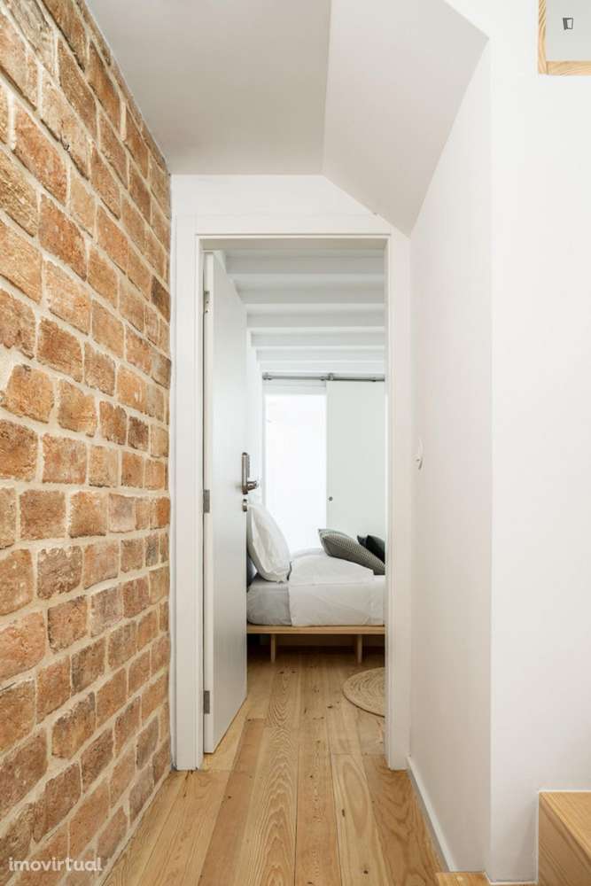 Estúdio - localizado em Alta Universitária Coimbra - Grande imagem: 2/8