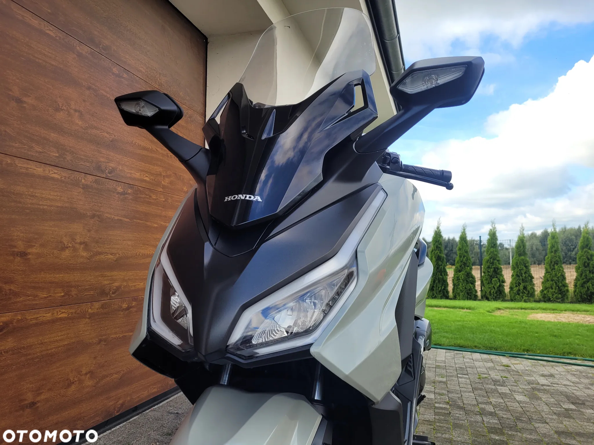 Honda NSS - 4