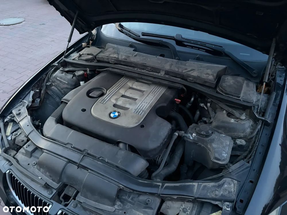 BMW Seria 3 325d - 13
