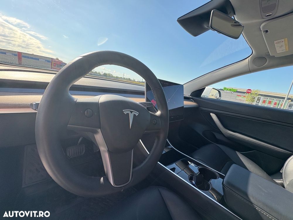Tesla Model 3 Standard Reichweite Plus Hinterradantrieb - 6