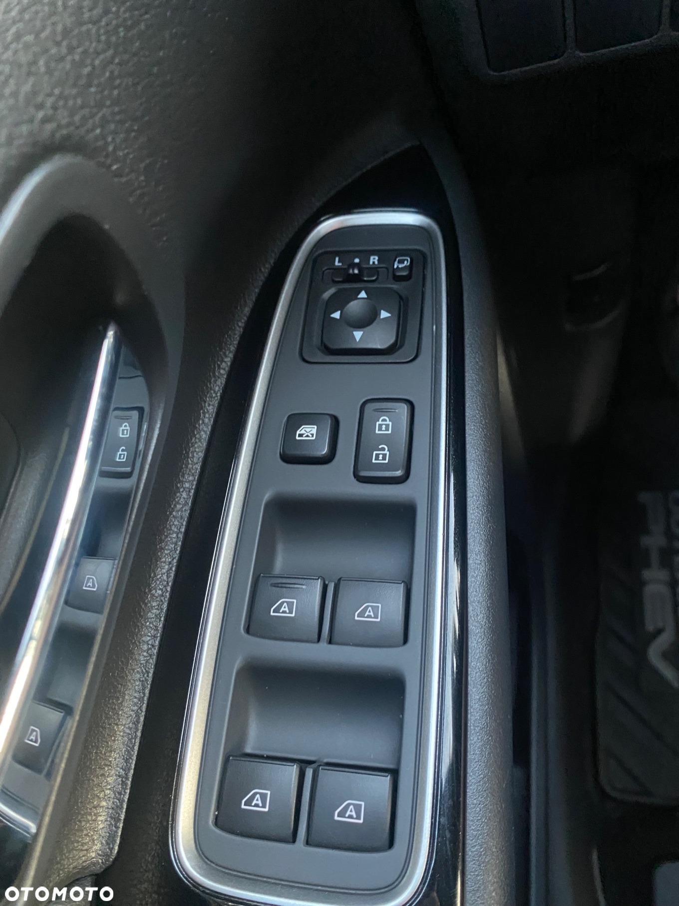 Mitsubishi Outlander 2.4 4WD Plug-In Hybrid Diamant - 20