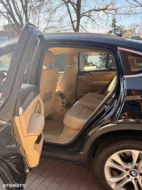 BMW X4 xDrive20i - 17