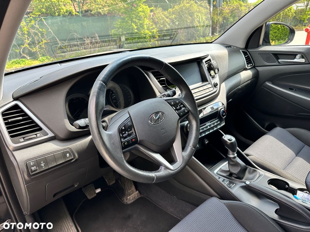 Hyundai Tucson 1.6 GDI BlueDrive GO 2WD - 14