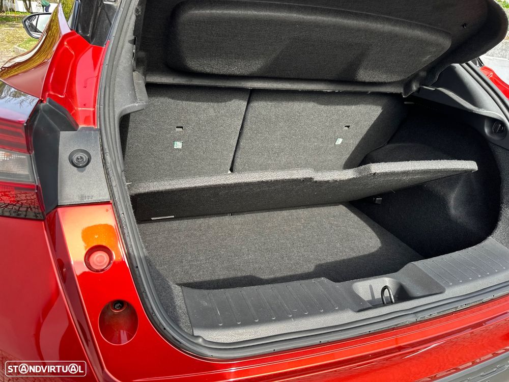 Nissan Juke 1.0 DIG-T Premiere Edition - 11