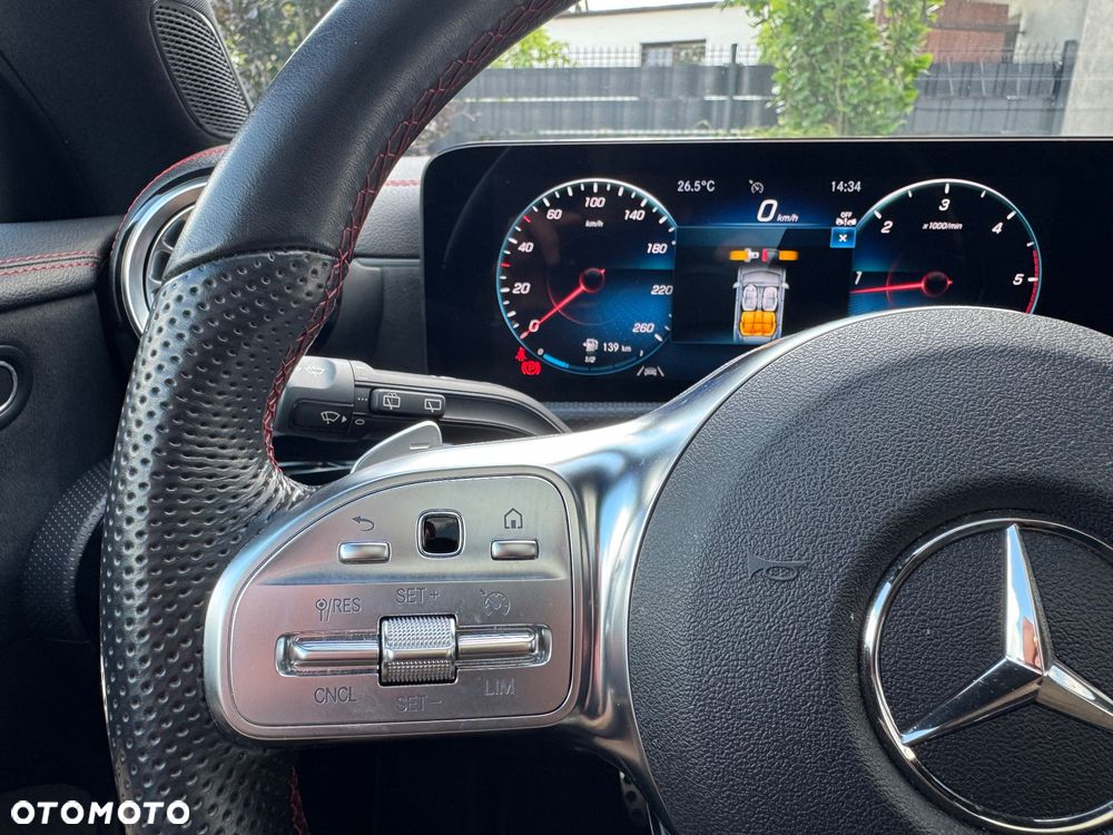 Mercedes-Benz CLA 200 d 4Matic 8G-DCT AMG Line - 15