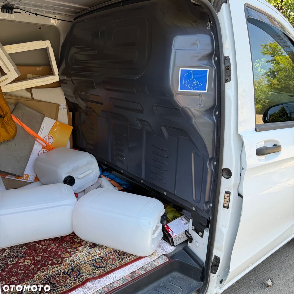 Mercedes-Benz Vito - 12
