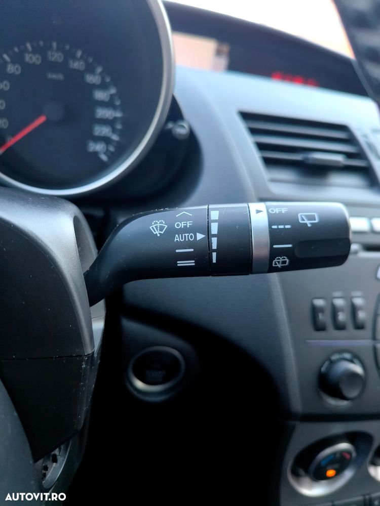 Mazda 3 1.6 MZR High-Line - 18