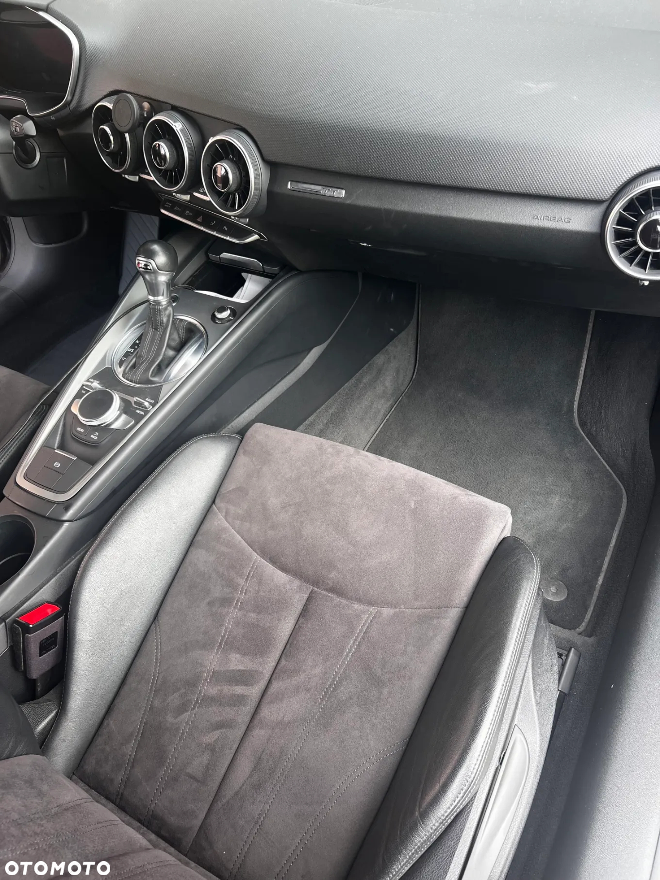 Audi TT 1.8 TFSI S tronic - 11