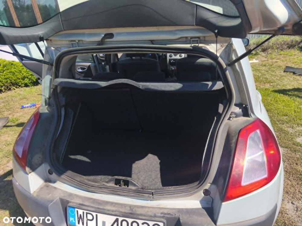 Renault Megane 2.0 Luxe Dynamique - 8
