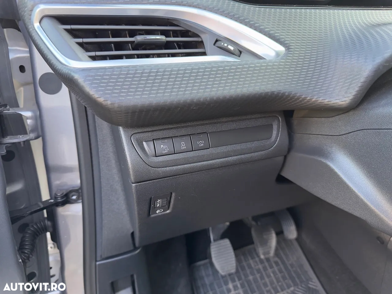 Peugeot 2008 PureTech 110 Style - 7