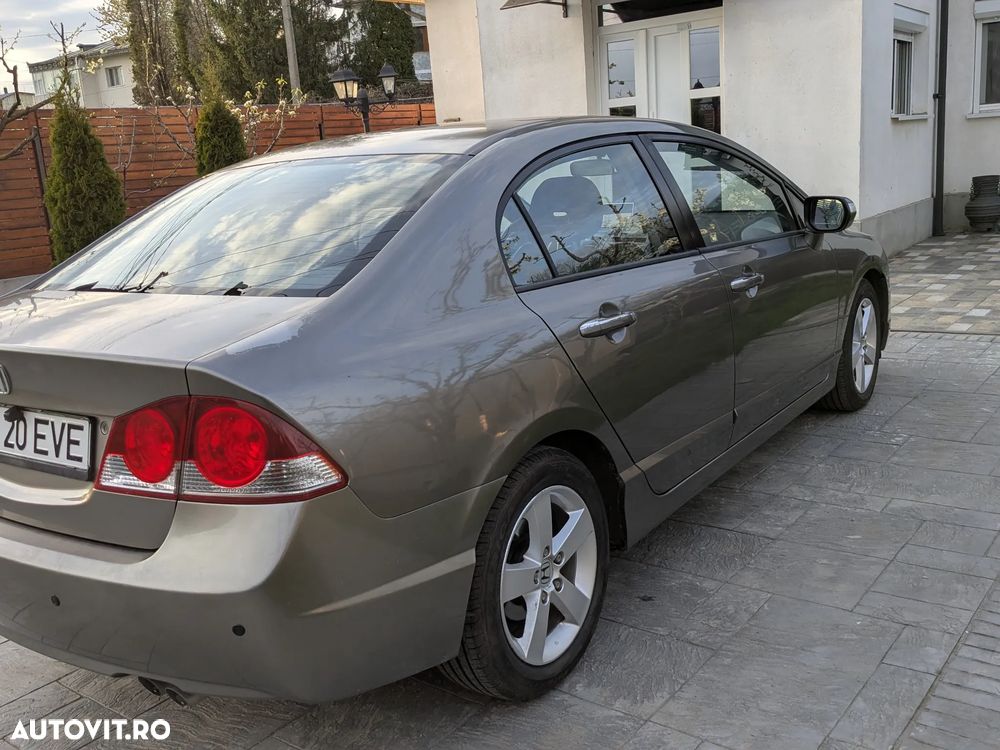 Honda Civic 1.8 TypeS Plus - 13