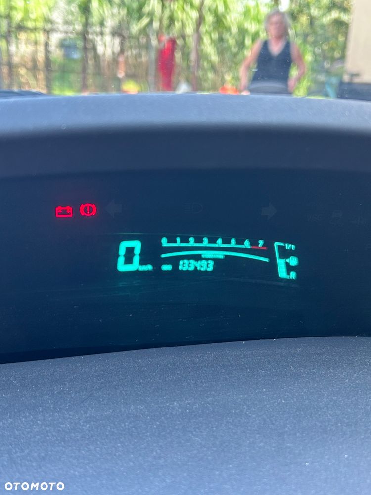 Toyota Yaris - 7