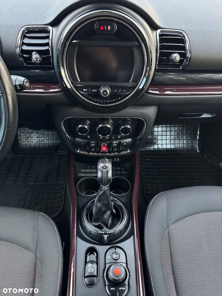 MINI Clubman Cooper D Untold Edition - 8