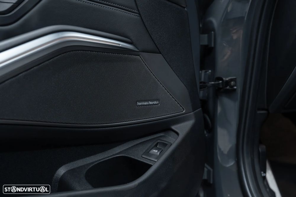 BMW M3 Competition M xDrive - 22