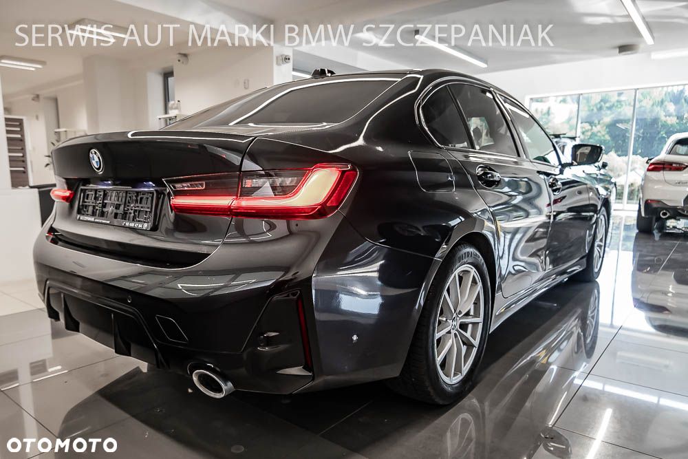 BMW Seria 3 320d xDrive mHEV M Sport sport - 9