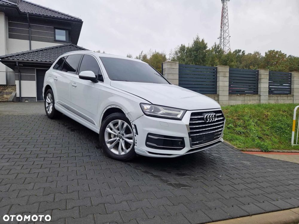 Audi Q7 3.0 TFSI Quattro Tiptronic - 2