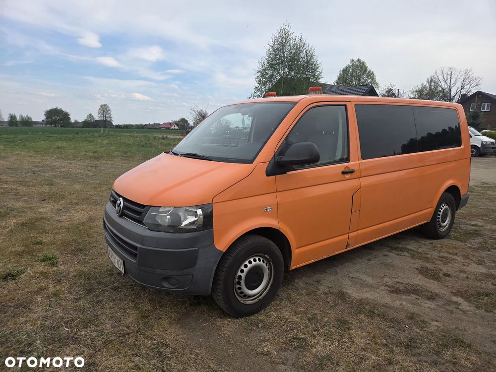 Volkswagen Transporter - 2