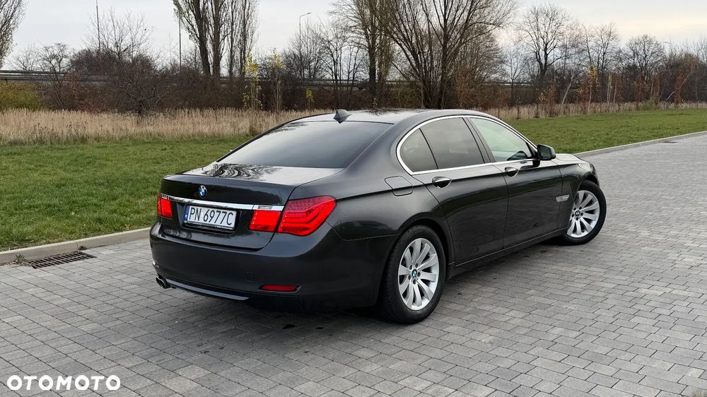 BMW Seria 7 730d - 36