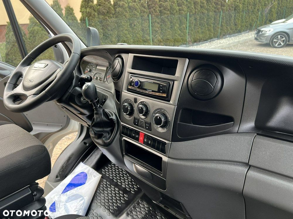 Iveco Daily 35C13 - 11
