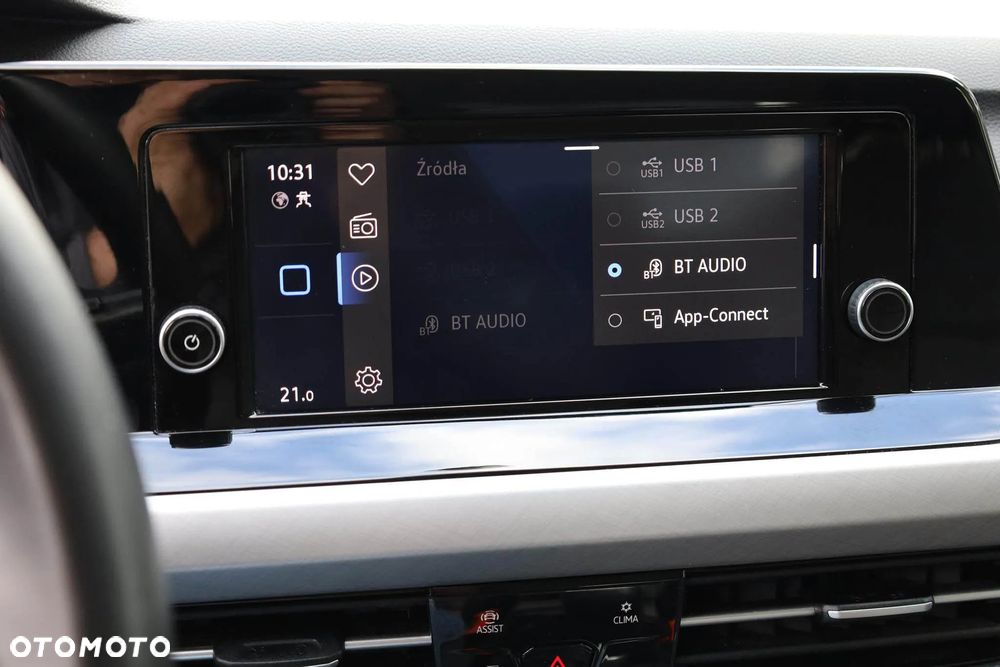 Volkswagen Golf VIII 1.5 TSI EVO Life - 19