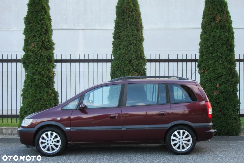 Opel Zafira - 2